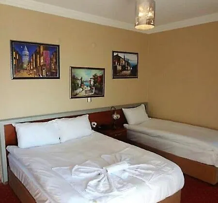 Linda Butik Guemuelduer Hotel Izmir