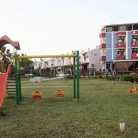 Linda Butik Guemuelduer Hotel Izmir