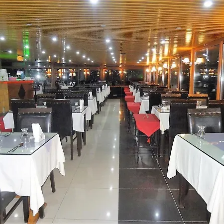 Linda Butik Guemuelduer Hotel Izmir