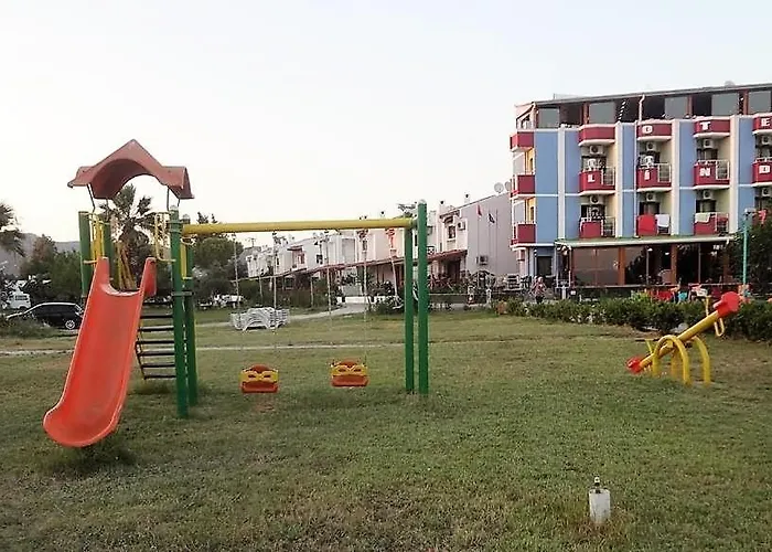 Linda Butik Guemuelduer Hotel İzmir