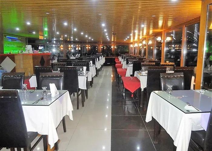 Linda Butik Guemuelduer Hotel İzmir