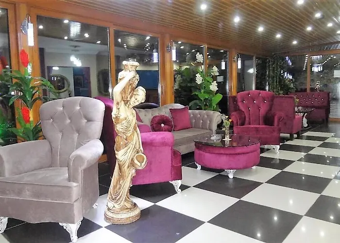 Hotel Linda Butik Guemuelduer